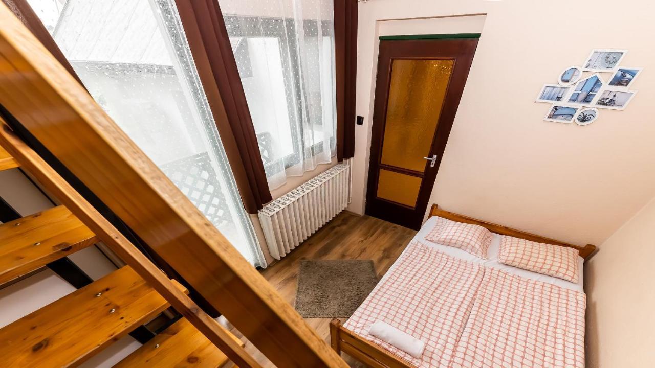 Bed and Breakfast Csillagtúra Panzió Eger Exterior foto