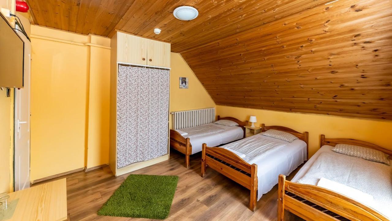 Bed and Breakfast Csillagtúra Panzió Eger Exterior foto
