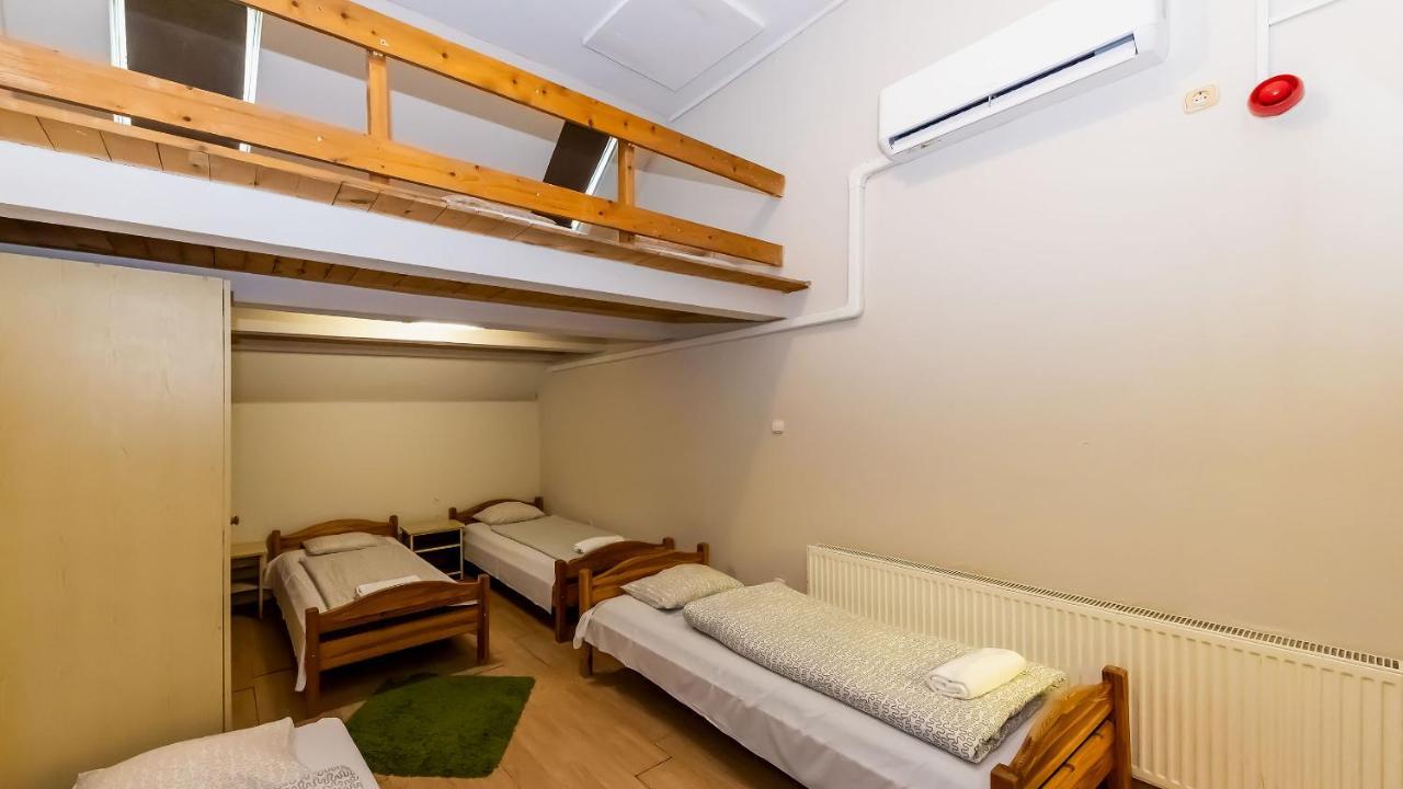 Bed and Breakfast Csillagtúra Panzió Eger Exterior foto