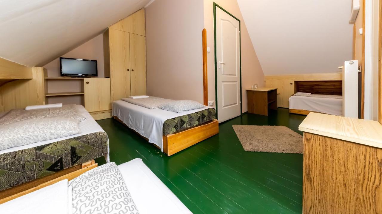 Bed and Breakfast Csillagtúra Panzió Eger Exterior foto