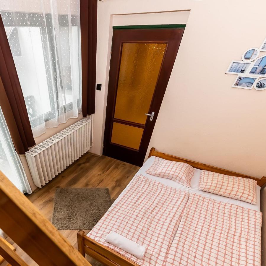 Bed and Breakfast Csillagtúra Panzió Eger Exterior foto